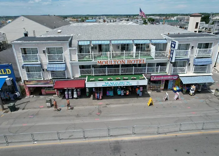 The Moulton Hotel