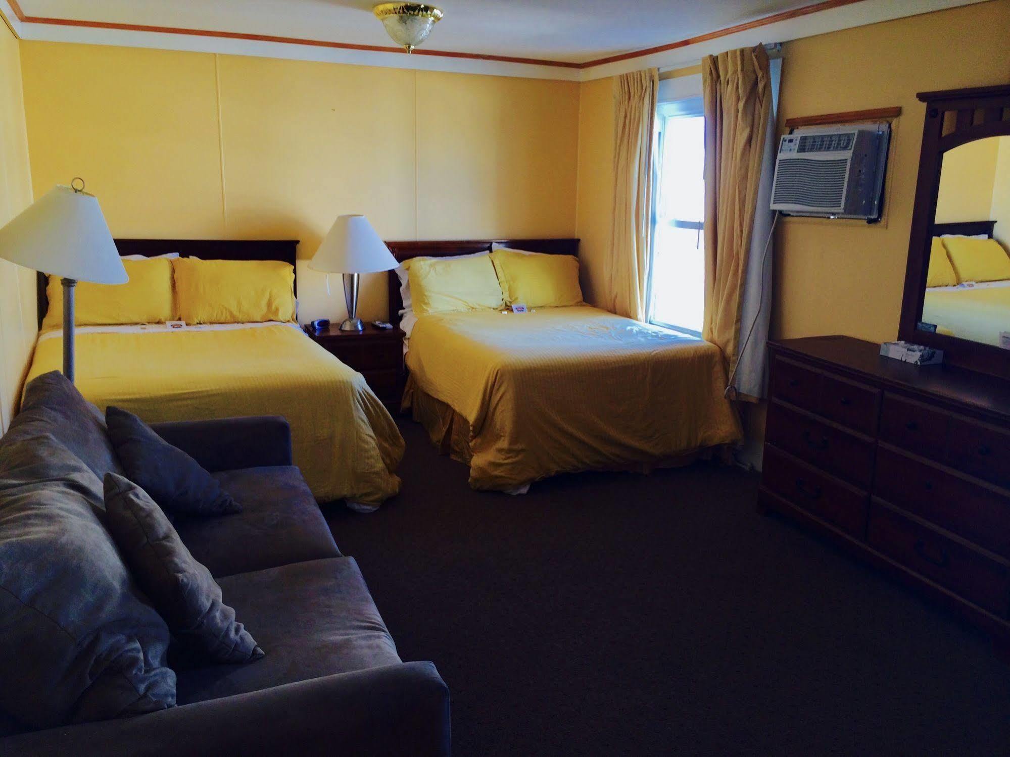 The Moulton Hotel 2*